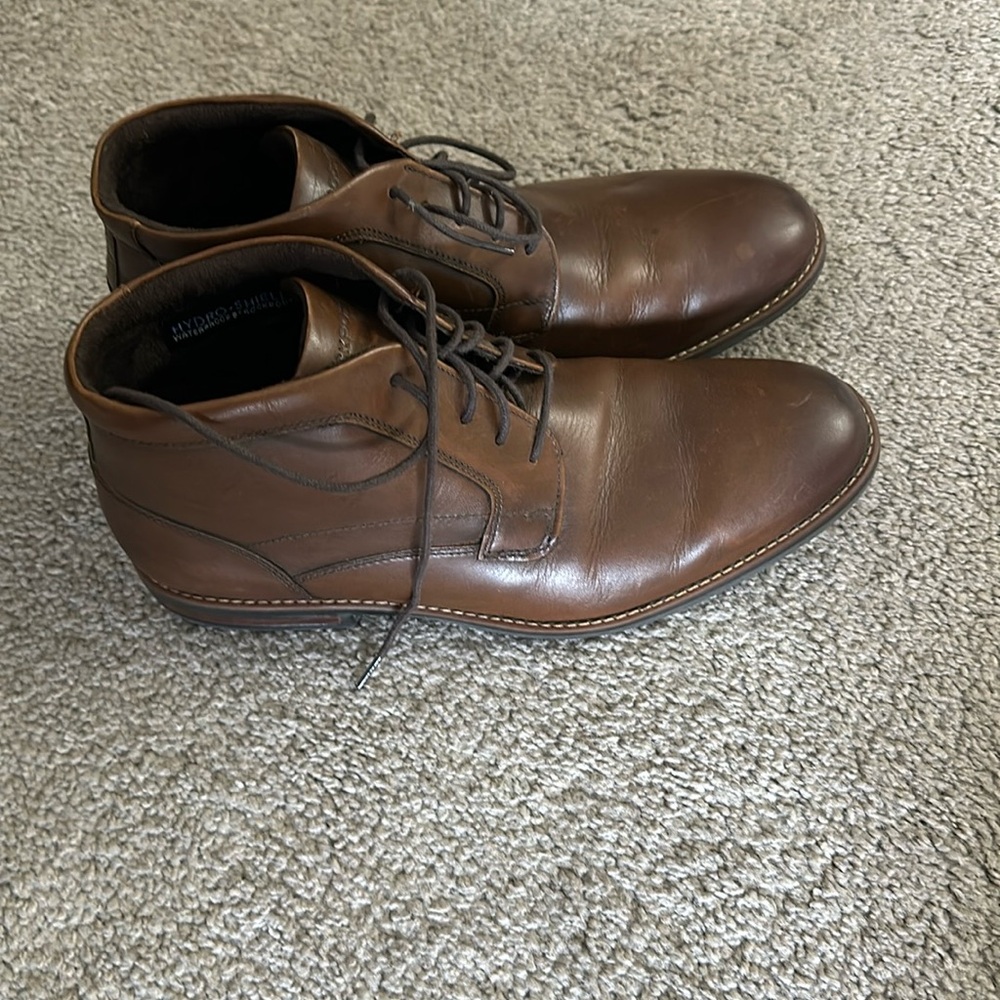Dockers men’s boots size 9
